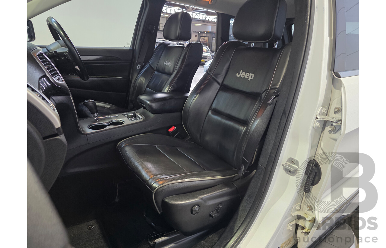 4/2013 Jeep Grand Cherokee Laredo (4x4) WK MY13 4d Wagon White Turbo Diesel V6 3.0L
