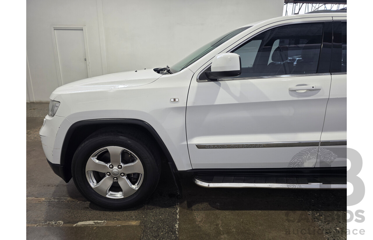 4/2013 Jeep Grand Cherokee Laredo (4x4) WK MY13 4d Wagon White Turbo Diesel V6 3.0L
