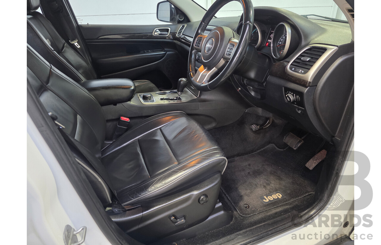 4/2013 Jeep Grand Cherokee Laredo (4x4) WK MY13 4d Wagon White Turbo Diesel V6 3.0L