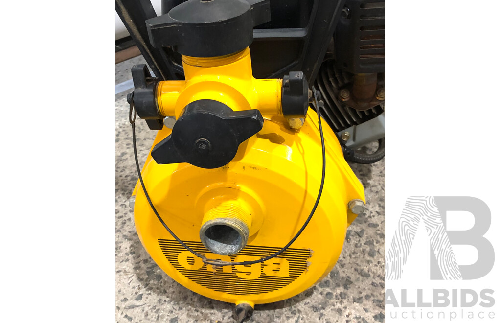 Onga 350 Vanguard Self Priming Pump and Fire Hose