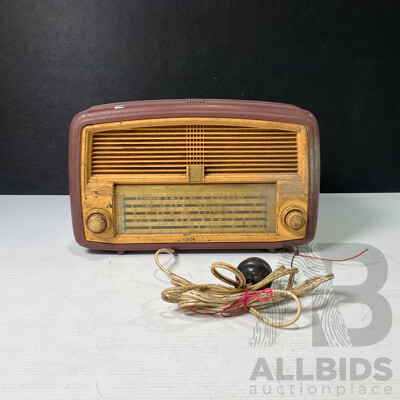 Vintage AWA Valve Radio