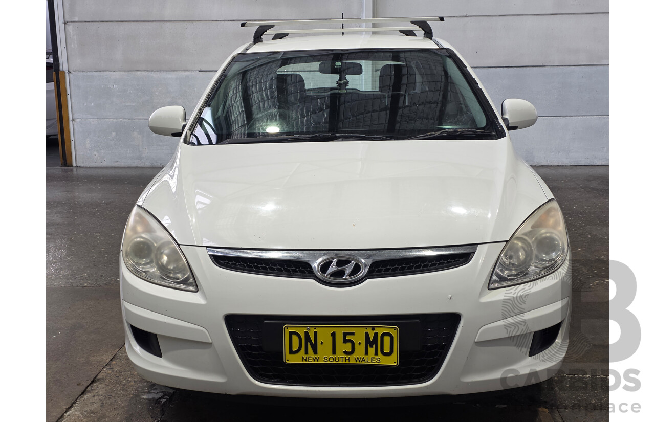9/2009 Hyundai I30 SX FD MY09 5d Hatchback Ceramic White 2.0L
