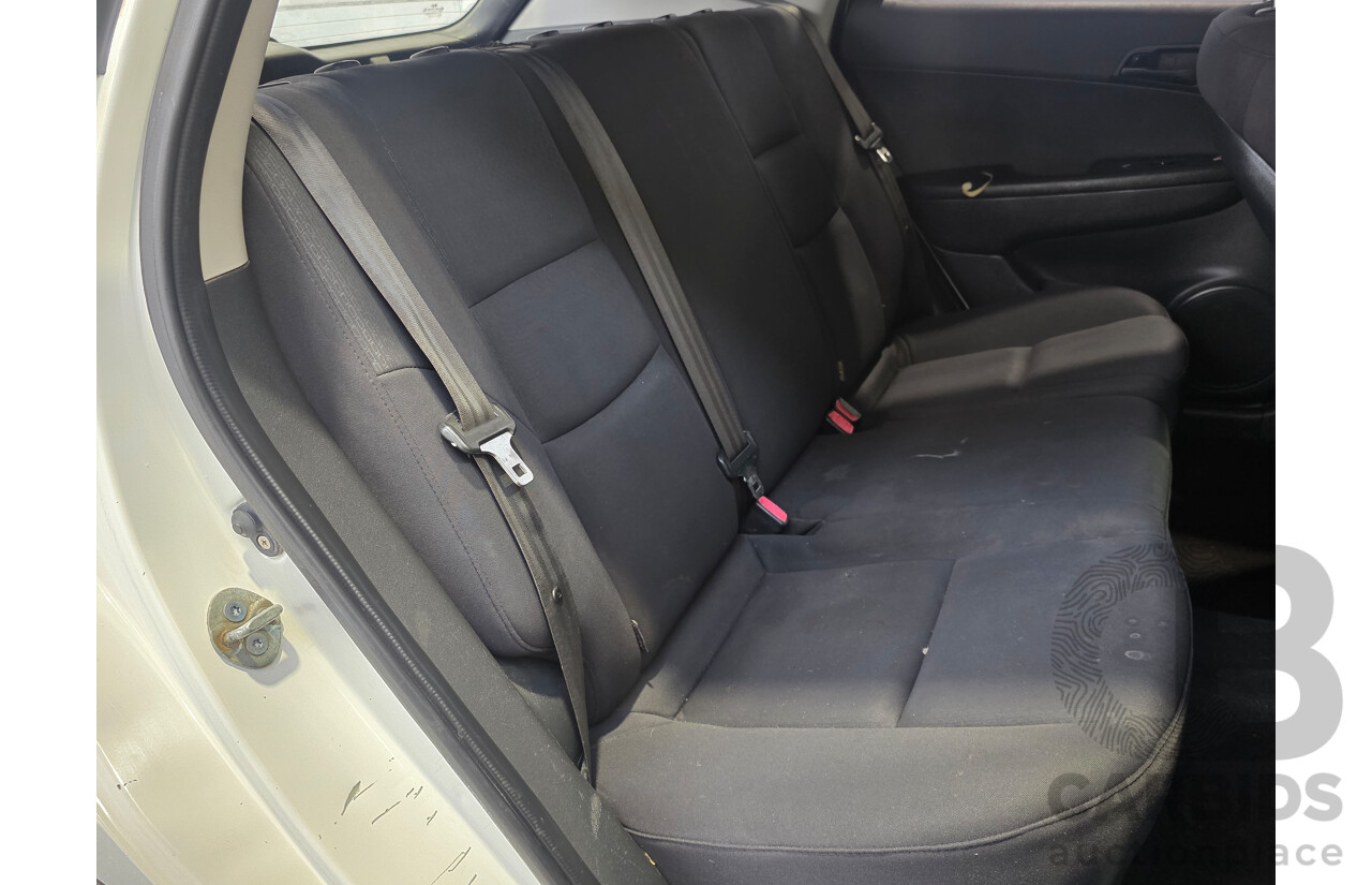 9/2009 Hyundai I30 SX FD MY09 5d Hatchback Ceramic White 2.0L