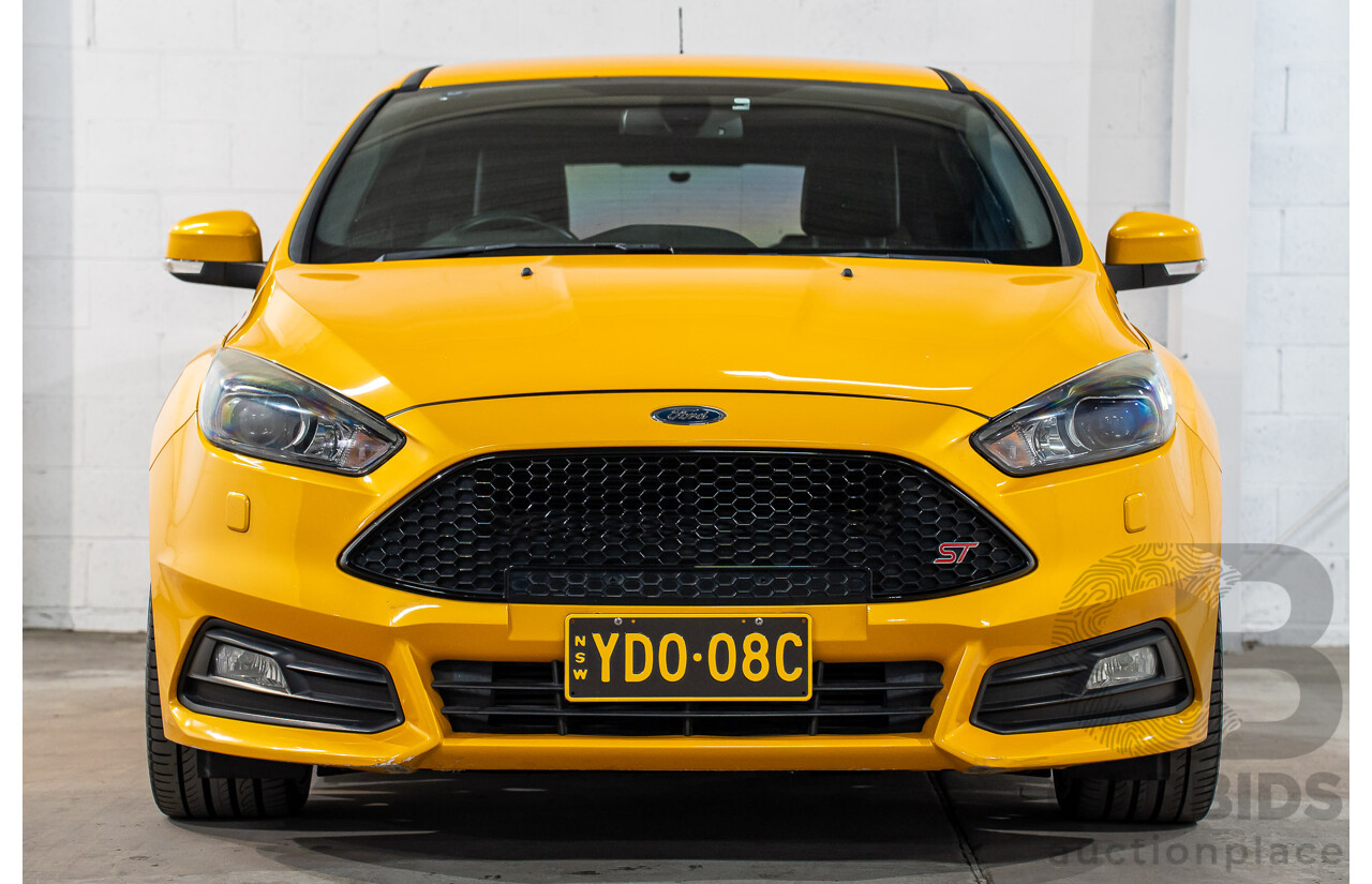 04/2015 Ford Focus ST (FWD) LZ 5D Hatchback Yellow Turbo 2.0L