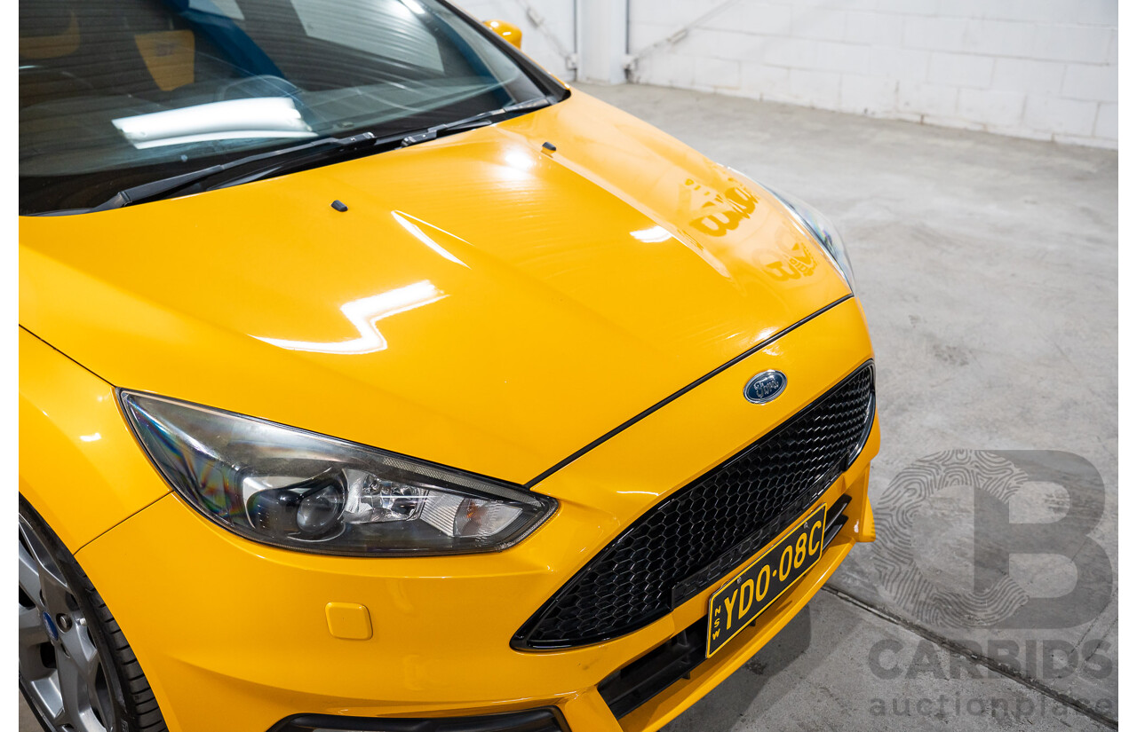 04/2015 Ford Focus ST (FWD) LZ 5D Hatchback Yellow Turbo 2.0L