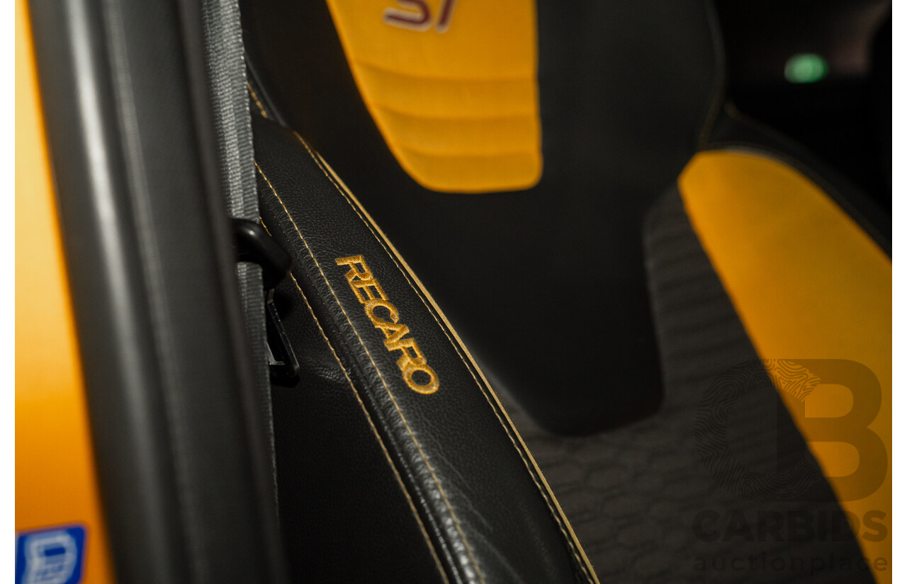 04/2015 Ford Focus ST (FWD) LZ 5D Hatchback Yellow Turbo 2.0L
