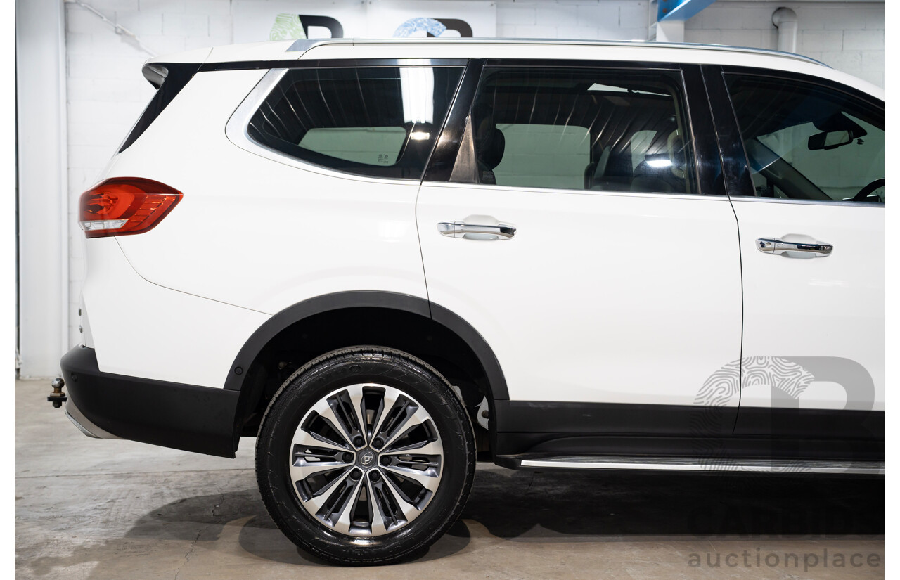 10/2018 LDV D90 LUXE (4WD) TERRAIN SELECTION AWD  4D Wagon White 2.0L