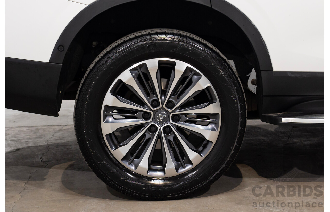 10/2018 LDV D90 LUXE (4WD) TERRAIN SELECTION AWD  4D Wagon White 2.0L
