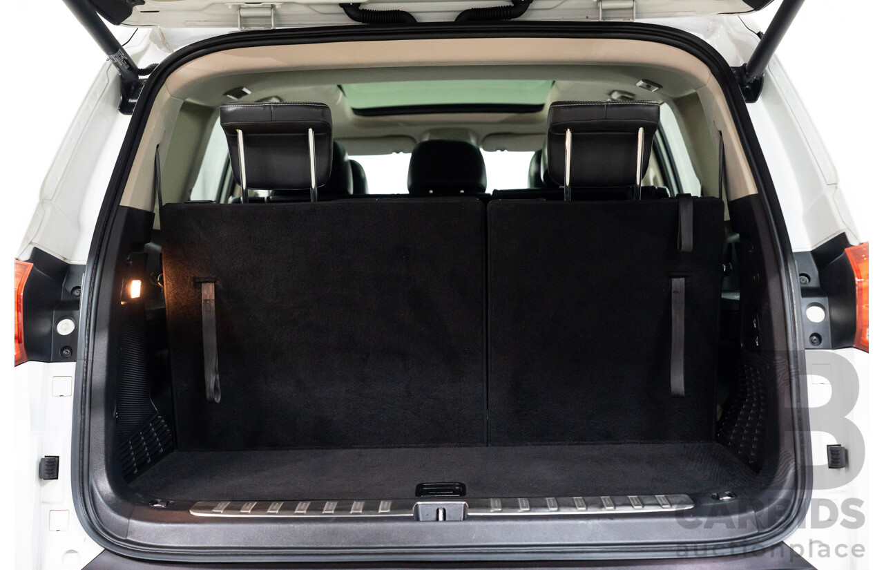 10/2018 LDV D90 LUXE (4WD) TERRAIN SELECTION AWD  4D Wagon White 2.0L
