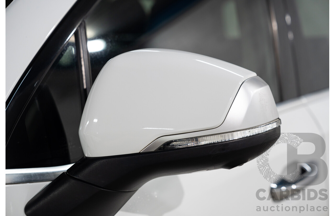 10/2018 LDV D90 LUXE (4WD) TERRAIN SELECTION AWD  4D Wagon White 2.0L