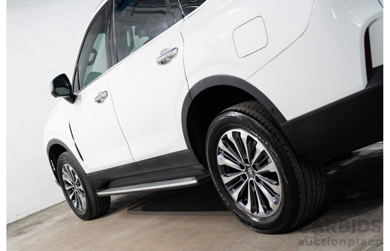 10/2018 LDV D90 LUXE (4WD) TERRAIN SELECTION AWD  4D Wagon White 2.0L