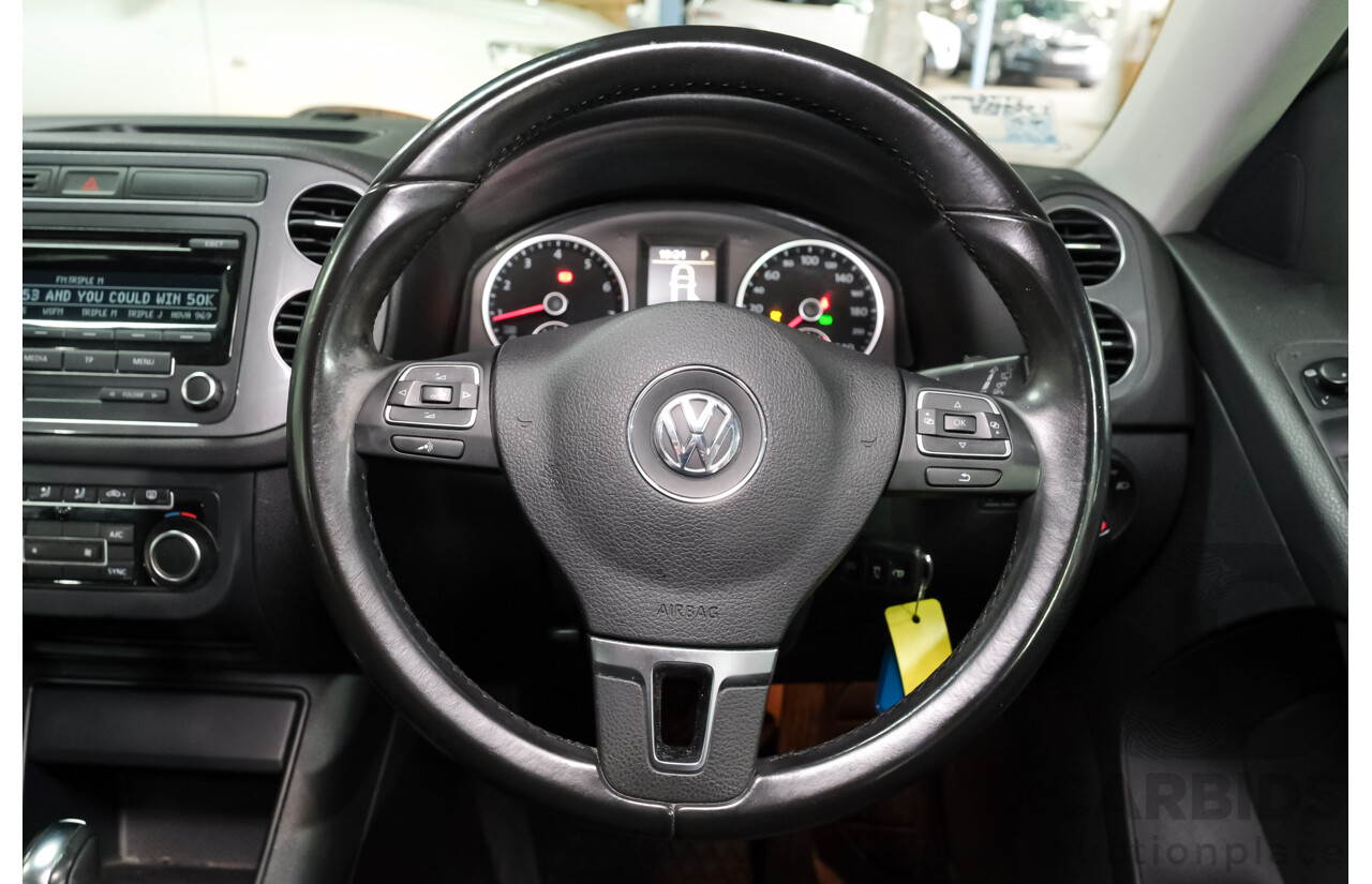 11/2012 Volkswagen Tiguan 132 TSI Pacific (AWD) 5NC MY12 4D Wagon White Turbo 2.0L