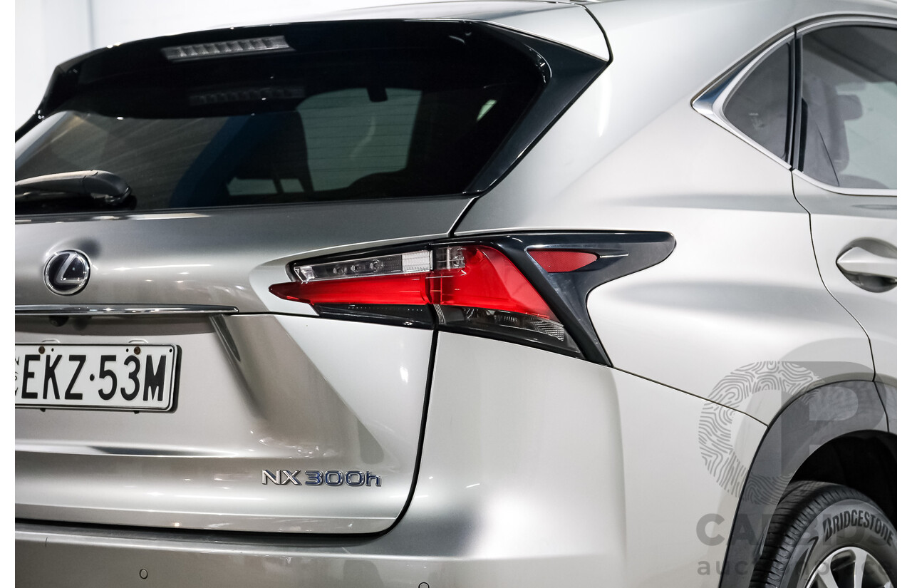 08/2015 Lexus Nx300h F-SPORT HYBRID (AWD) AWD AYZ15R 4D Wagon Silver Or Chrome 2.5L