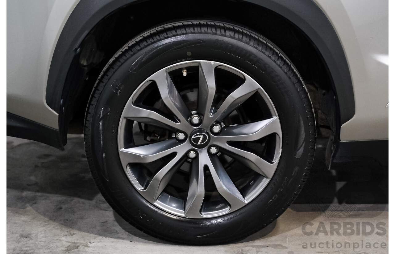 08/2015 Lexus Nx300h F-SPORT HYBRID (AWD) AWD AYZ15R 4D Wagon Silver Or Chrome 2.5L