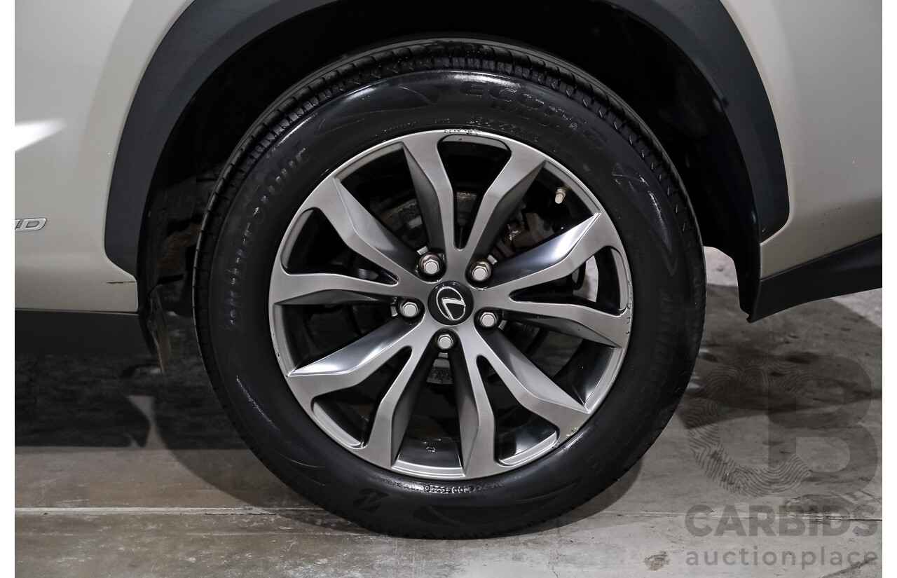 08/2015 Lexus Nx300h F-SPORT HYBRID (AWD) AWD AYZ15R 4D Wagon Silver Or Chrome 2.5L
