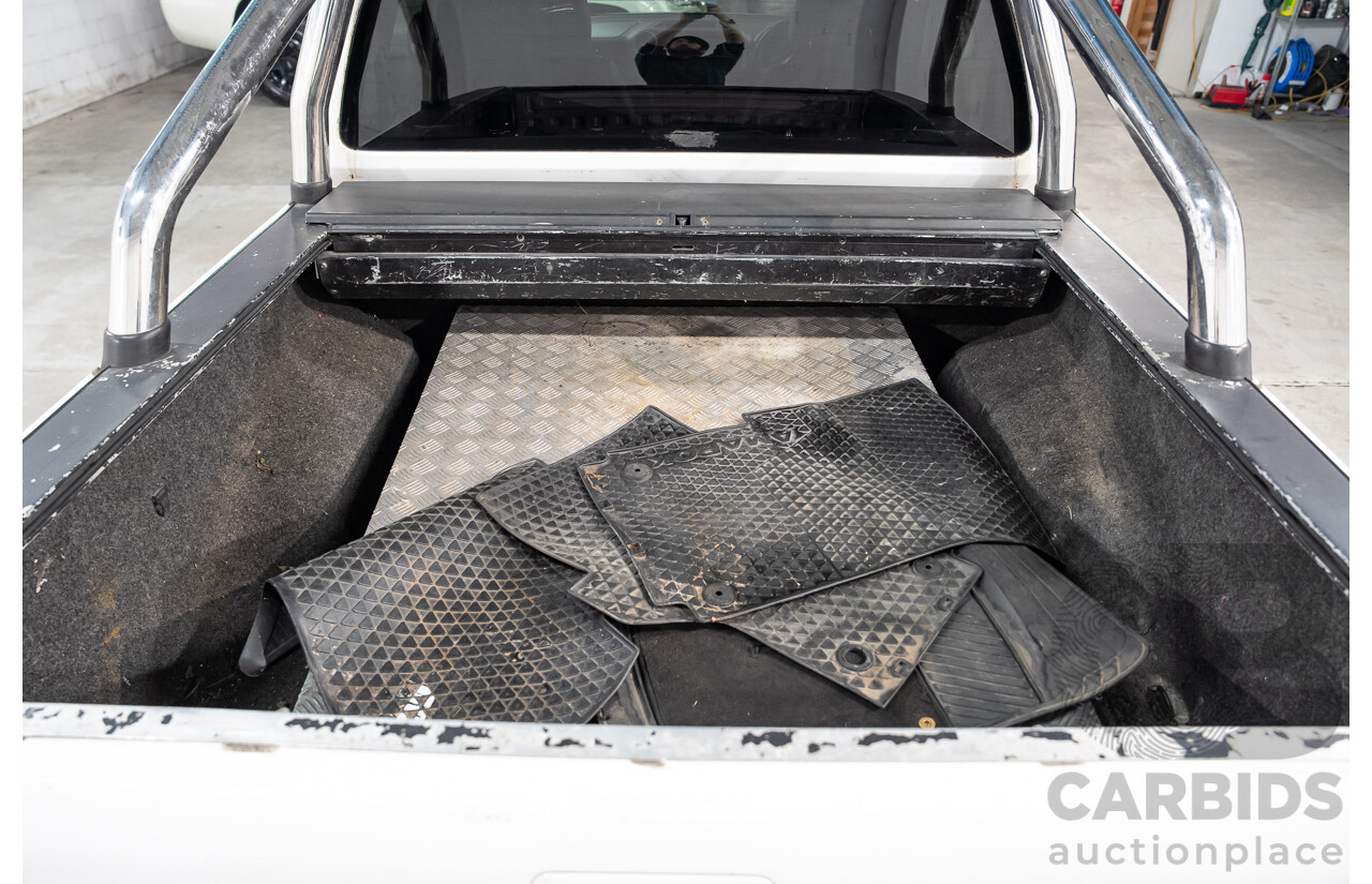 09/2013 Volkswagen Amarok TDI420 Highline (4x4) 2H MY13 Dual Cab Utility Candy White Turbo Diesel 2.0L