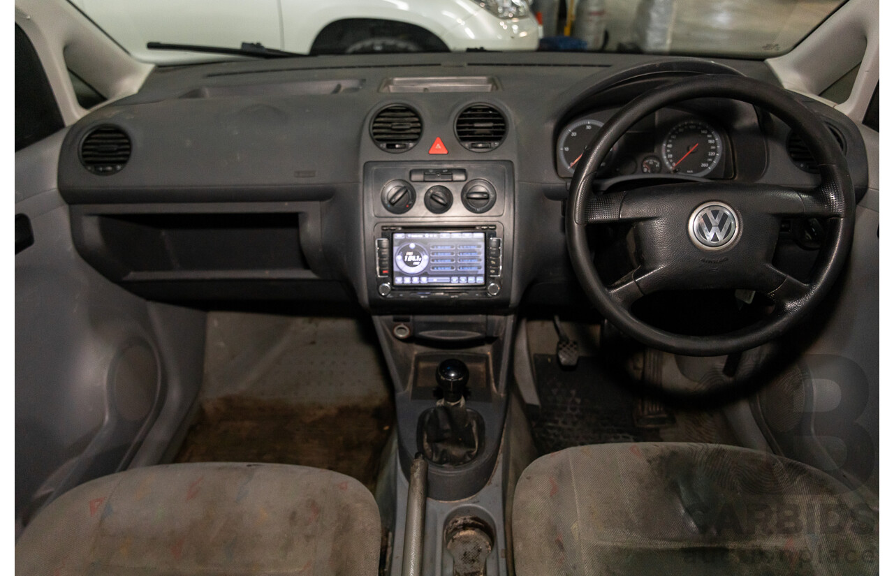 01/2006 Volkswagen Caddy 1.9 TDI (FWD) 2K Van Silver Turbo Diesel 1.9L