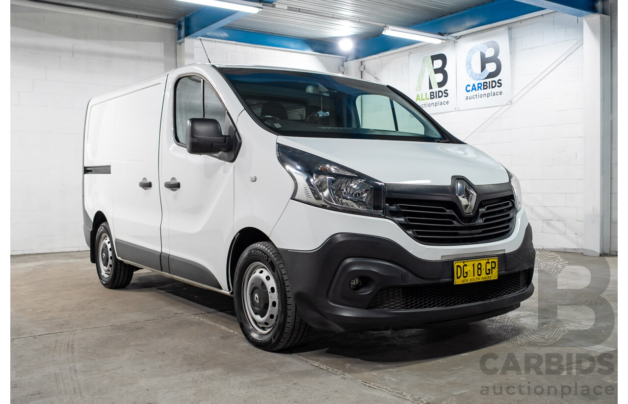 06/2018 Renault Trafic SWB LOW X82 MY17 Update 4d Van White Turbo Diesel 1.6L