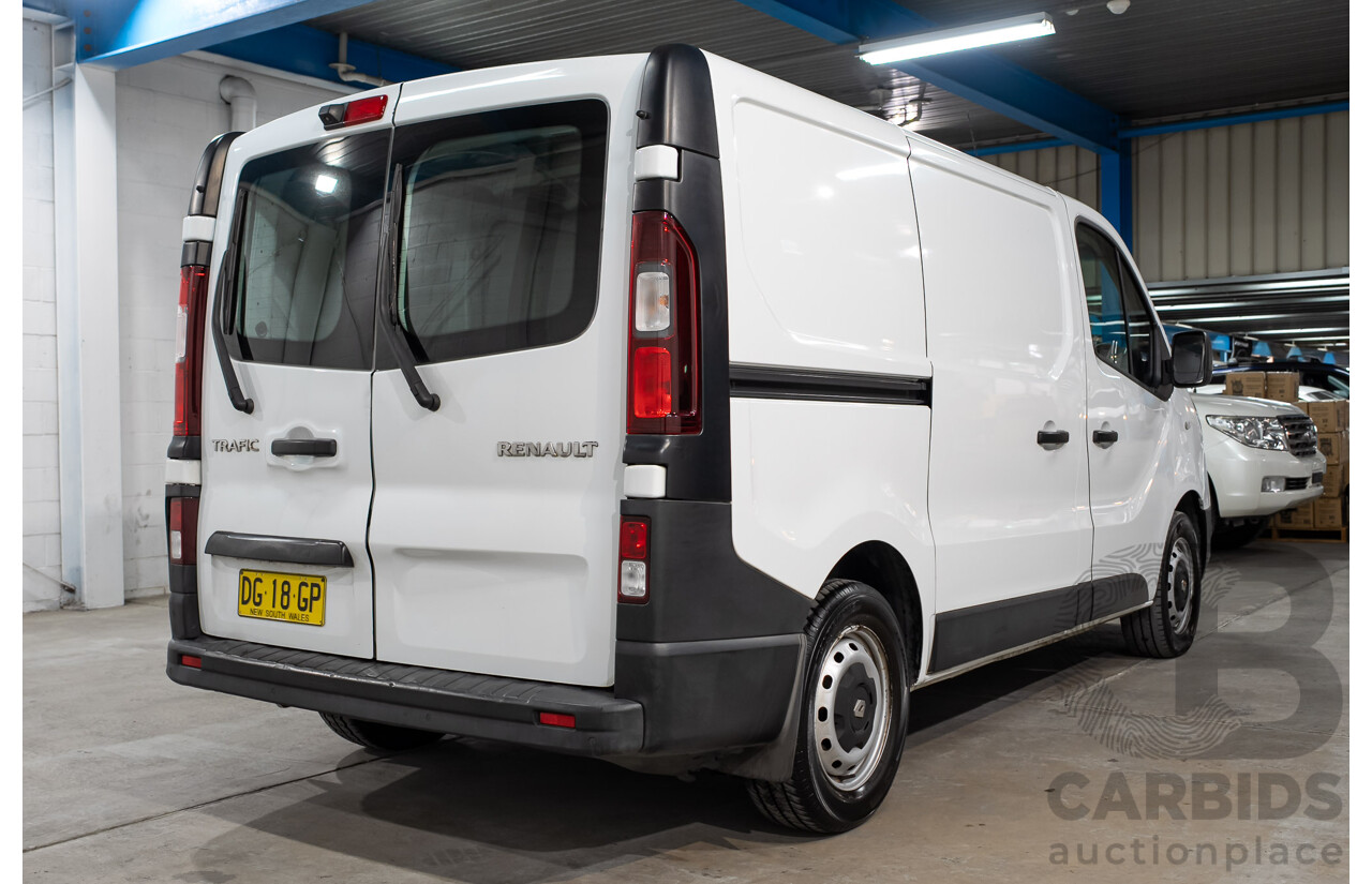 06/2018 Renault Trafic SWB LOW X82 MY17 Update 4d Van White Turbo Diesel 1.6L