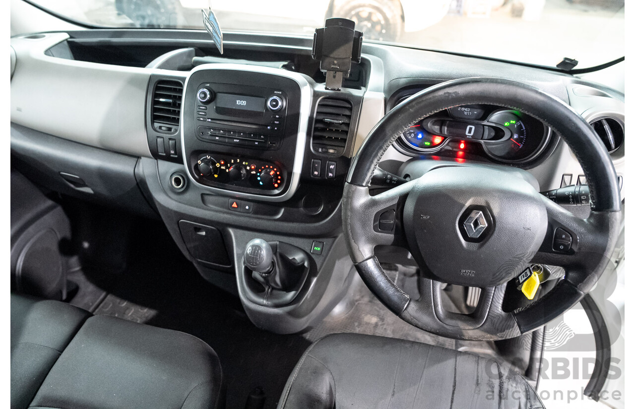 06/2018 Renault Trafic SWB LOW X82 MY17 Update 4d Van White Turbo Diesel 1.6L