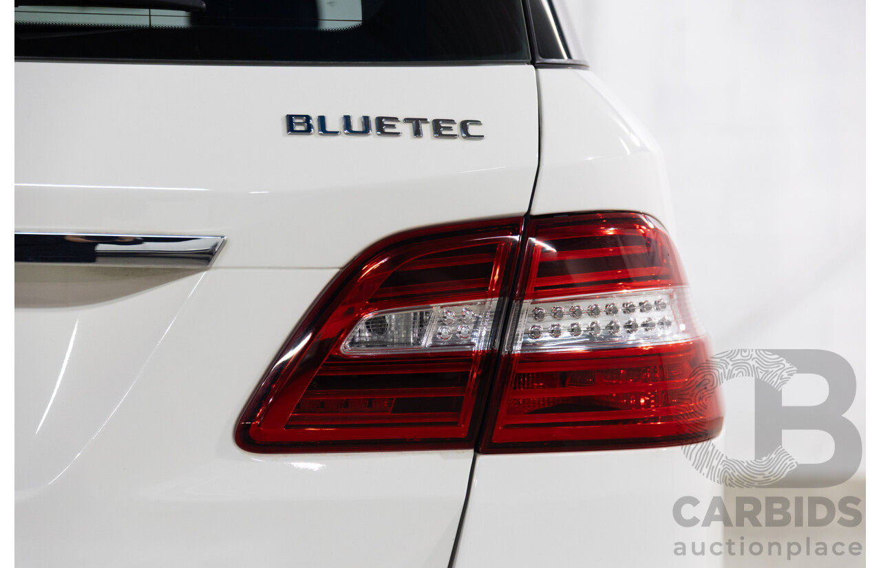 05/2015 Mercedes-Benz Ml 250CDI BLUETEC (4x4) AWD 166 MY15 4D Wagon Polar White Diesel Turbo 2.1L