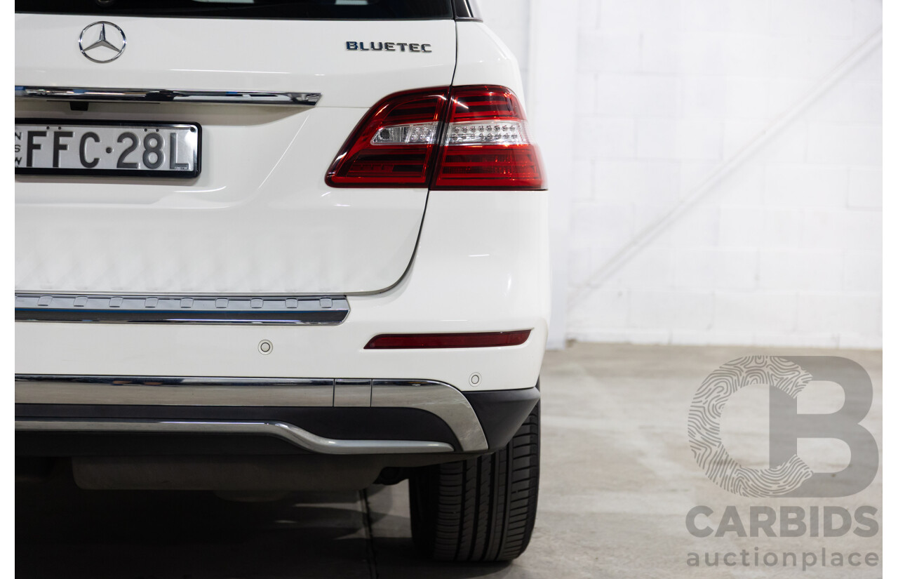 05/2015 Mercedes-Benz Ml 250CDI BLUETEC (4x4) AWD 166 MY15 4D Wagon Polar White Diesel Turbo 2.1L