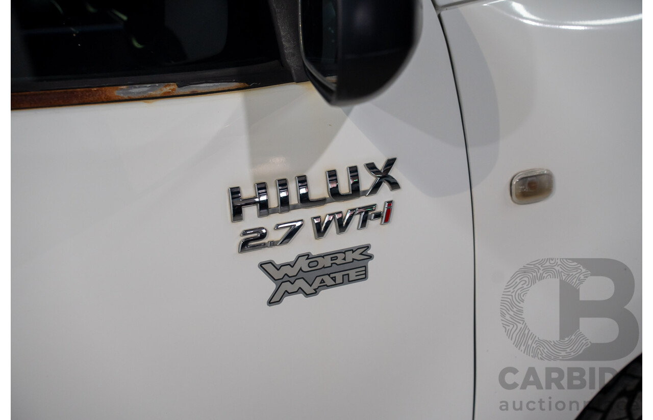 1/2006 Toyota Hilux Workmate TGN16R Dual Cab P/Up White 2.7L