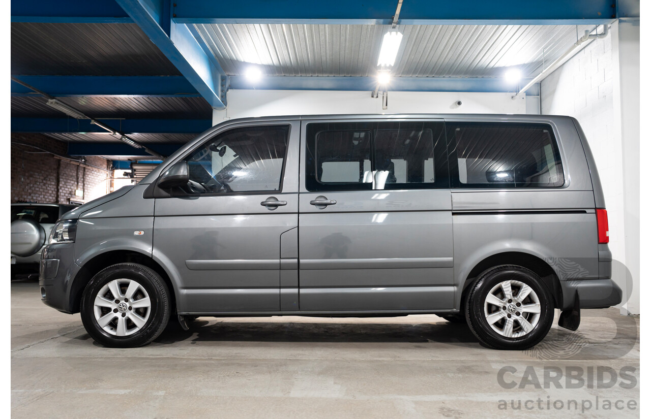 10/2011 Volkswagen Multivan 103 TDI Comfortline T5 MY10 4D Wagon Grey Turbo Diesel 2.0L - 7 Seater