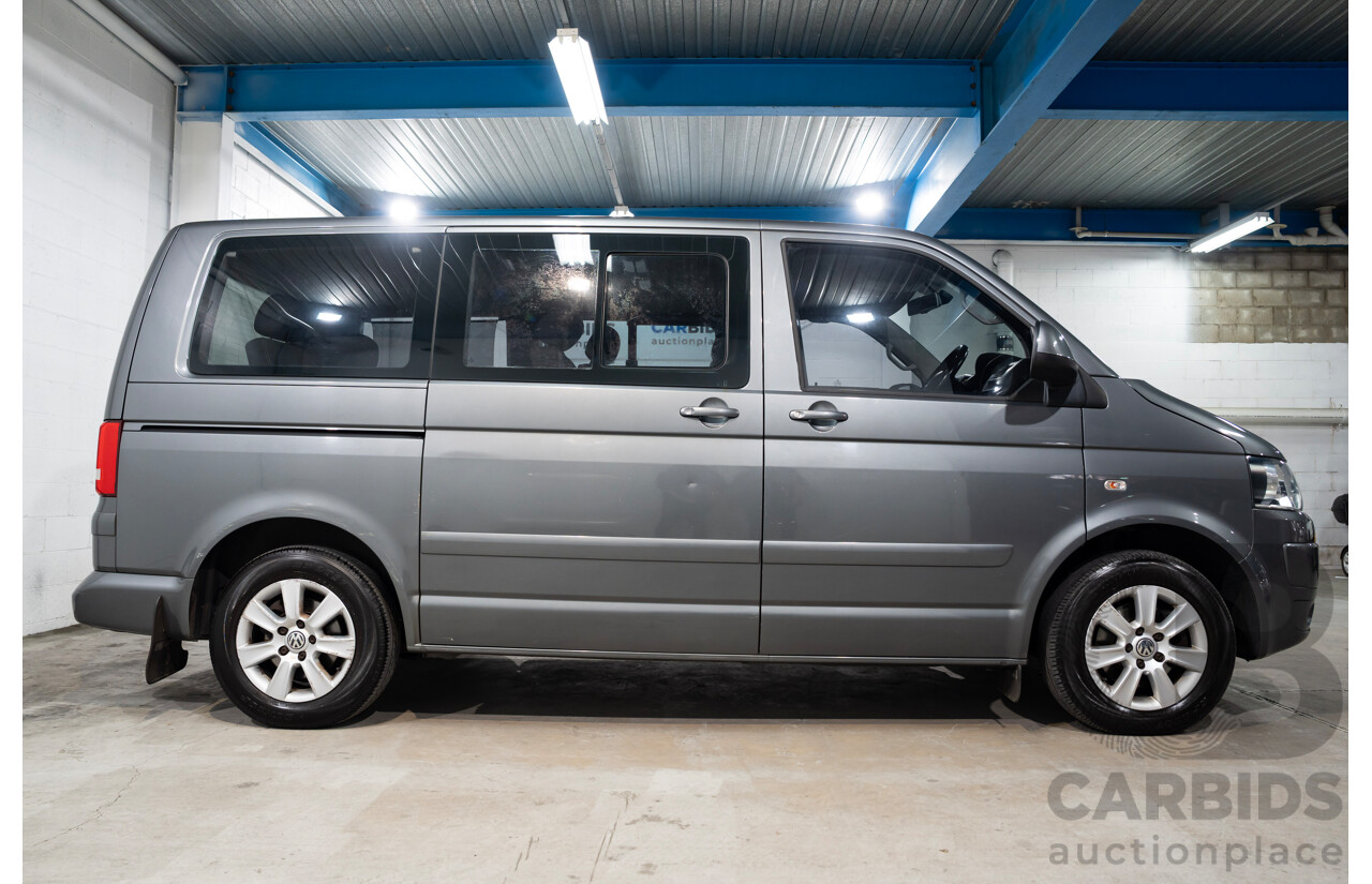 10/2011 Volkswagen Multivan 103 TDI Comfortline T5 MY10 4D Wagon Grey Turbo Diesel 2.0L - 7 Seater