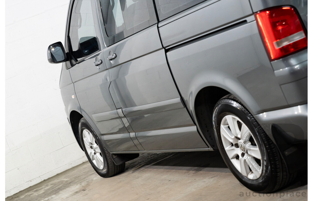 10/2011 Volkswagen Multivan 103 TDI Comfortline T5 MY10 4D Wagon Grey Turbo Diesel 2.0L - 7 Seater
