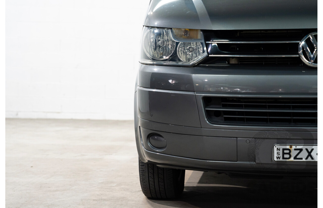 10/2011 Volkswagen Multivan 103 TDI Comfortline T5 MY10 4D Wagon Grey Turbo Diesel 2.0L - 7 Seater
