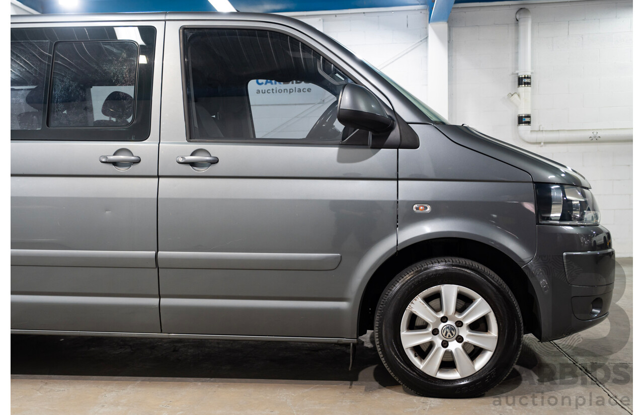 10/2011 Volkswagen Multivan 103 TDI Comfortline T5 MY10 4D Wagon Grey Turbo Diesel 2.0L - 7 Seater