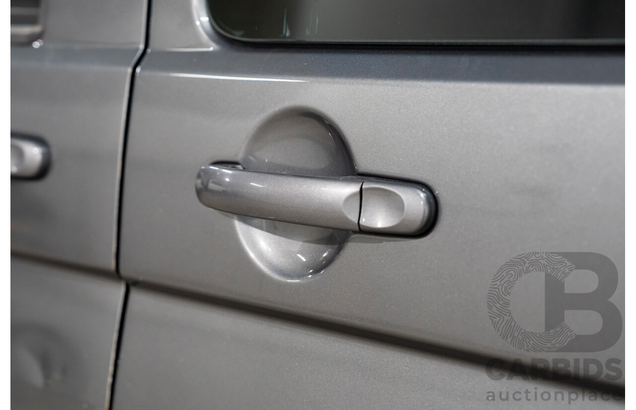10/2011 Volkswagen Multivan 103 TDI Comfortline T5 MY10 4D Wagon Grey Turbo Diesel 2.0L - 7 Seater
