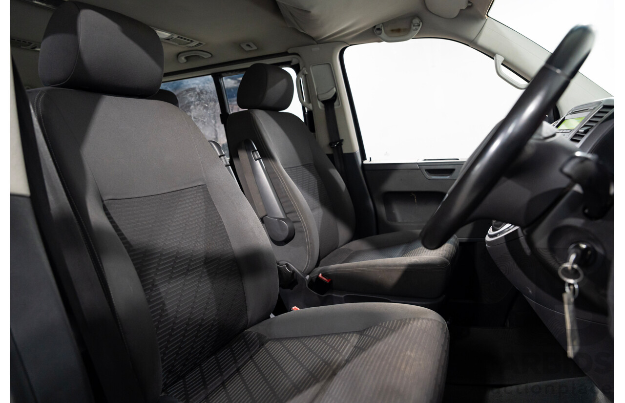 10/2011 Volkswagen Multivan 103 TDI Comfortline T5 MY10 4D Wagon Grey Turbo Diesel 2.0L - 7 Seater
