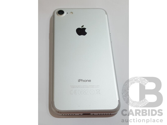 1662843 · Apple (A1778) 4.7-Inch 32GB LTE iPhone 7