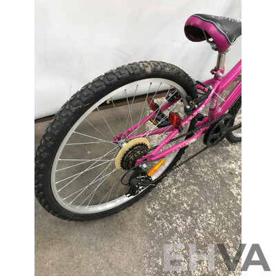 Repco Haven 6 Speed Girls' Bike and Luminous Kids' Scooter