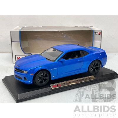 Maitso 2010 Chevrolet Camaro SS RS Coupe Metallic Blue 1:18 Scale Model Car