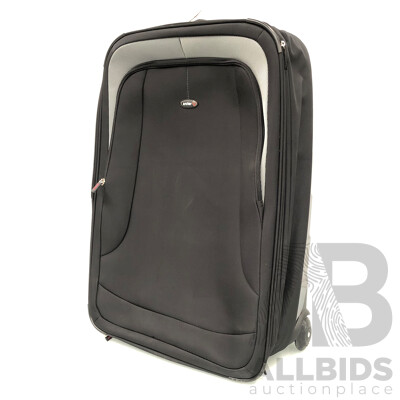 Antler Duolite 74cm Two Wheel Expanding Roller Cabin Case -  New - ORP $350.00