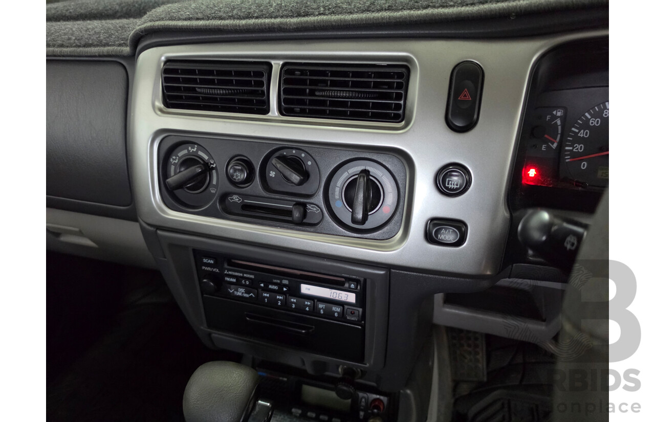 11/2004 Mitsubishi Challenger (4x4) PA-MY04 4d Wagon Silver 3.0L