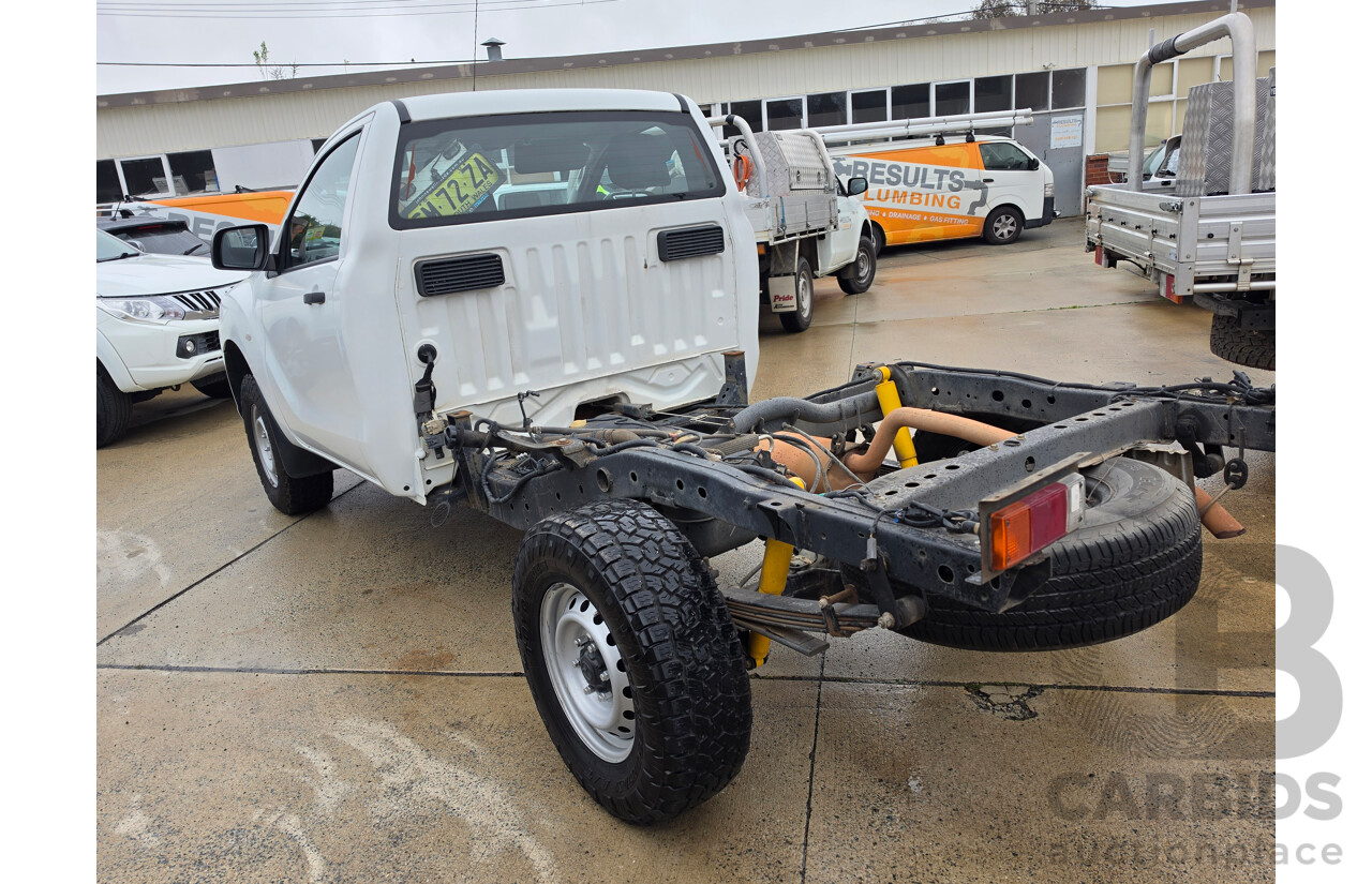 10/2017 Mazda BT-50 XT HI-RIDER MY17 UPDATE C/Chas White Turbo diesel 3.2L