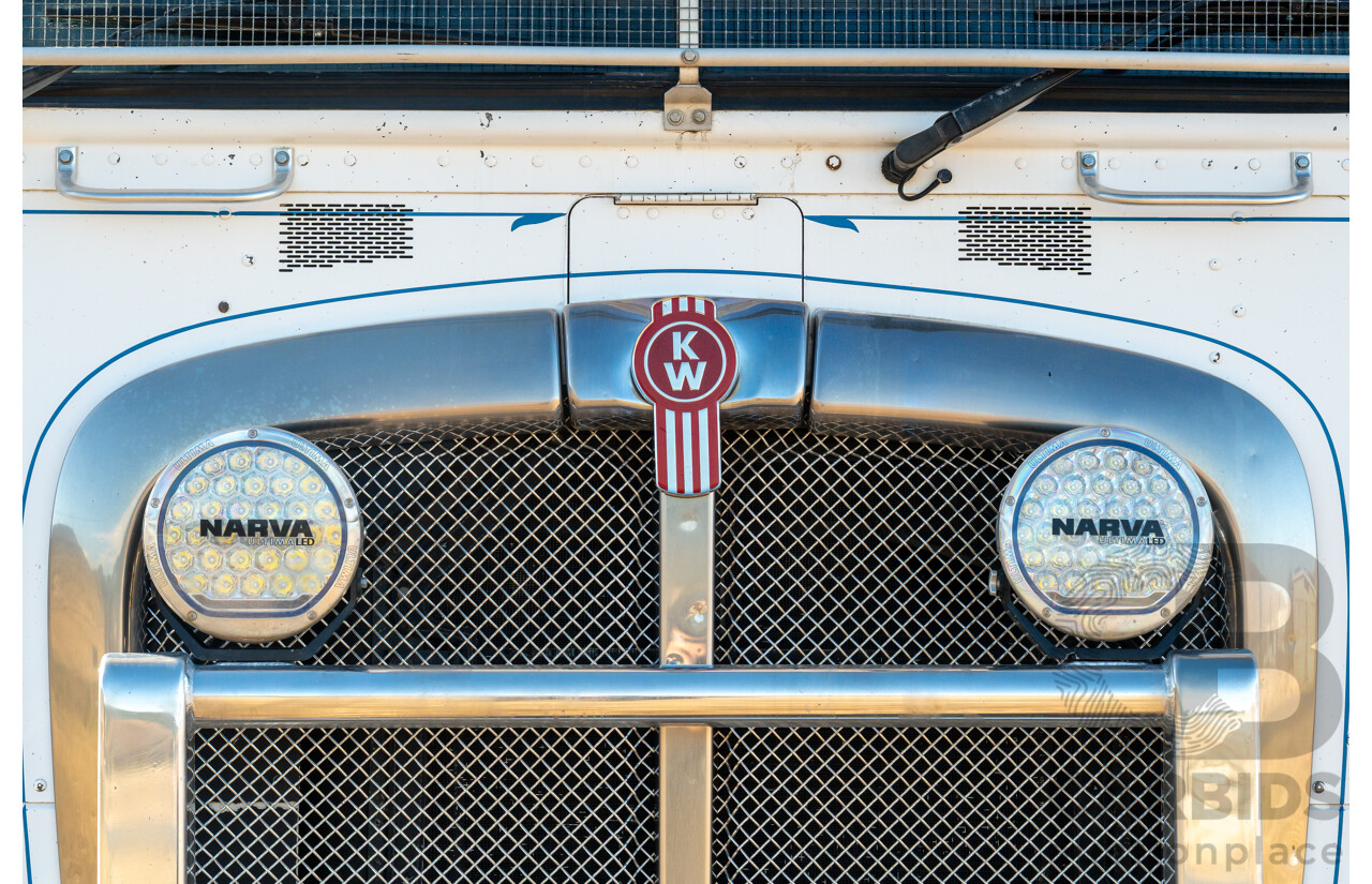 04/2013 Kenworth K200 6x4 Prime Mover 2d Cab Over Sleeper White Turbo Diesel ISX500 16.0L - 500HP