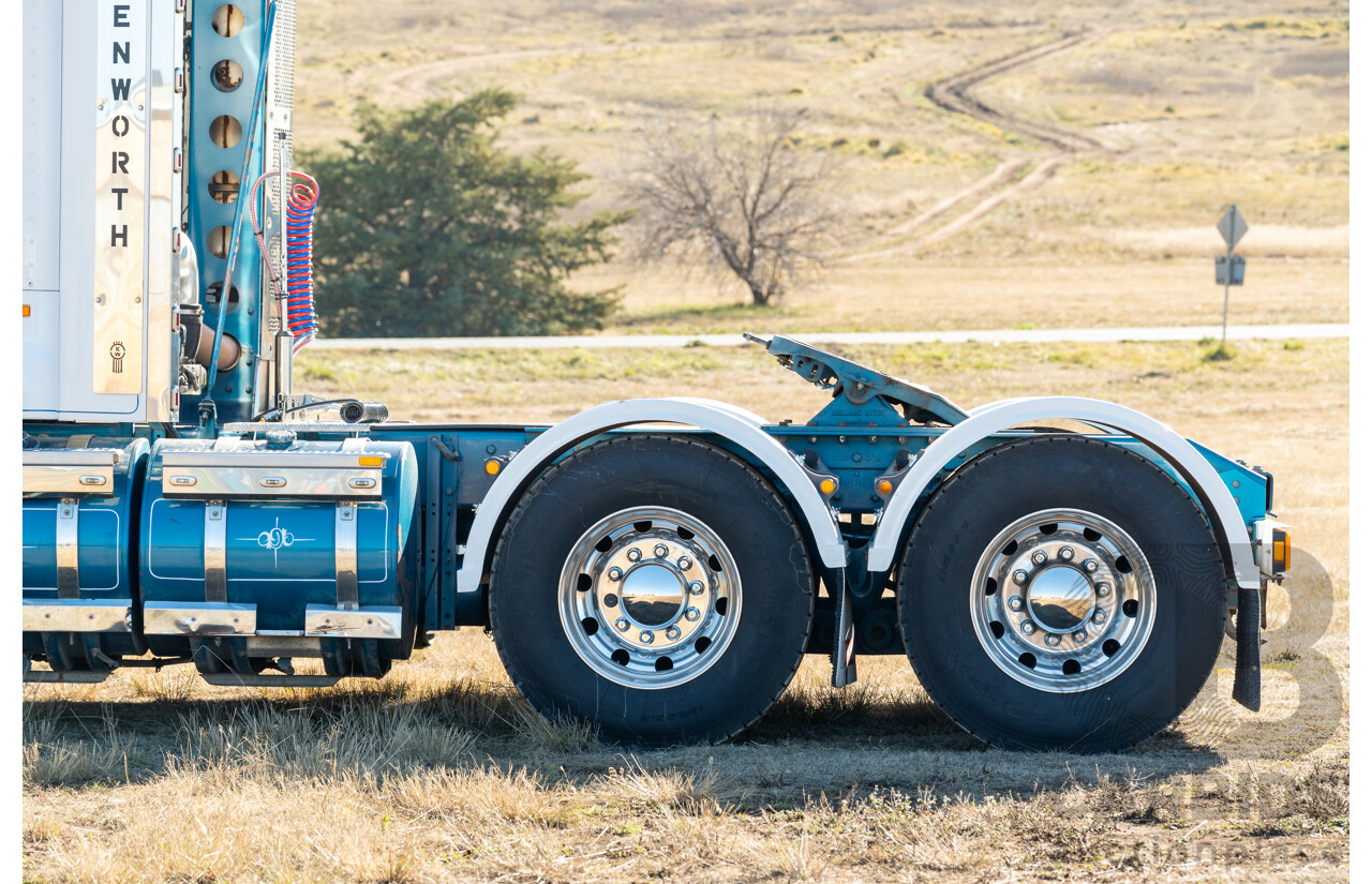 04/2013 Kenworth K200 6x4 Prime Mover 2d Cab Over Sleeper White Turbo Diesel ISX500 16.0L - 500HP
