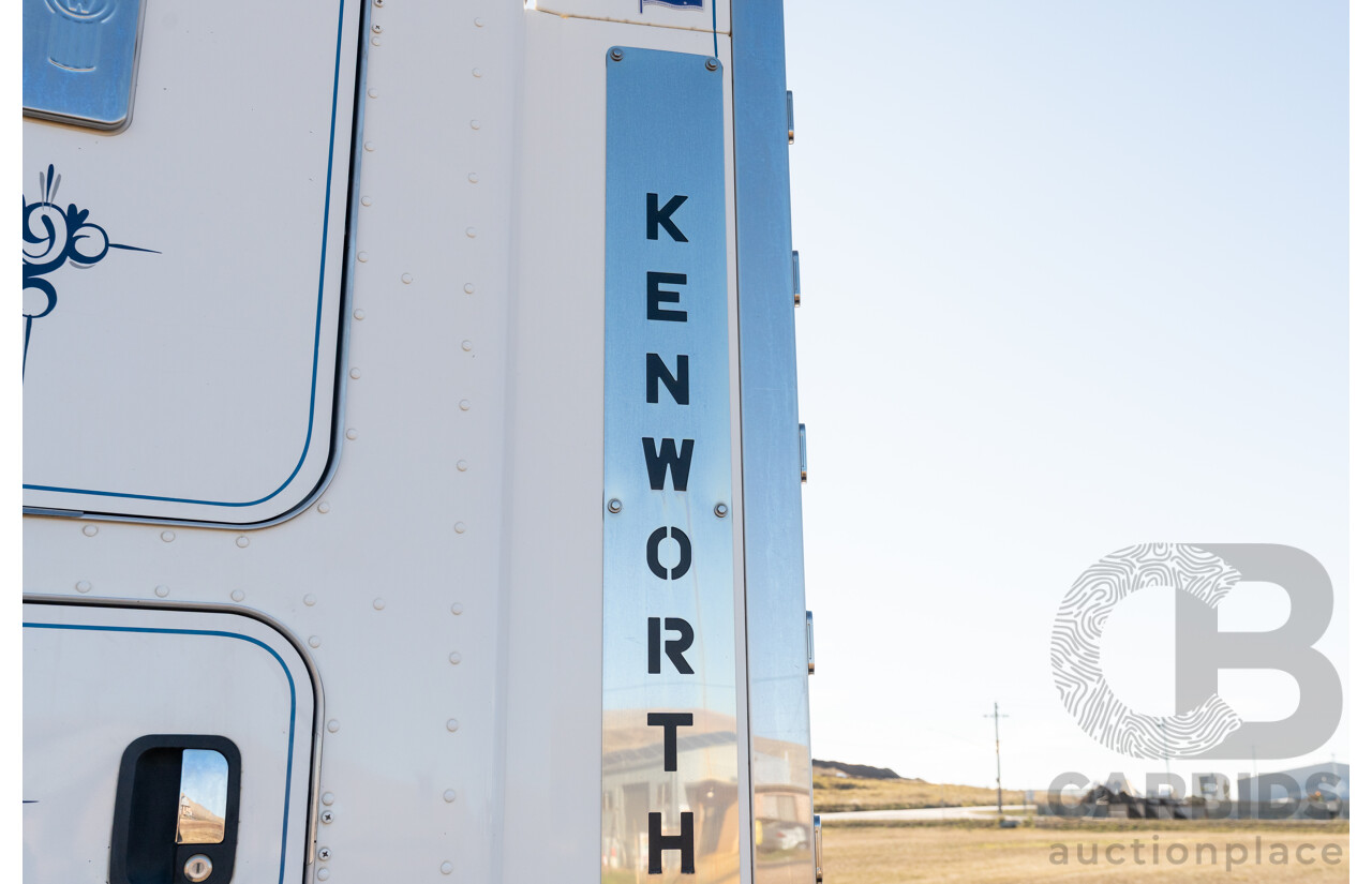 04/2013 Kenworth K200 6x4 Prime Mover 2d Cab Over Sleeper White Turbo Diesel ISX500 16.0L - 500HP