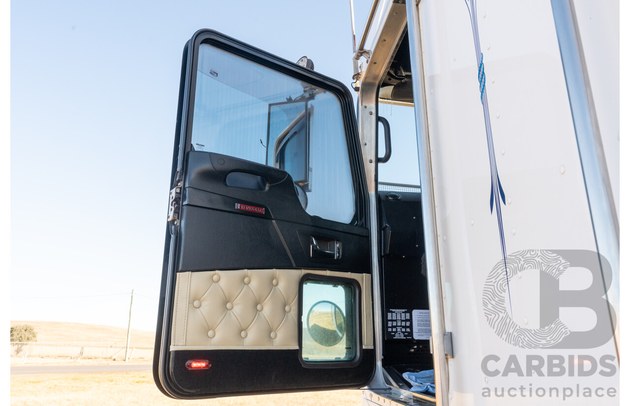 04/2013 Kenworth K200 6x4 Prime Mover 2d Cab Over Sleeper White Turbo Diesel ISX500 16.0L - 500HP
