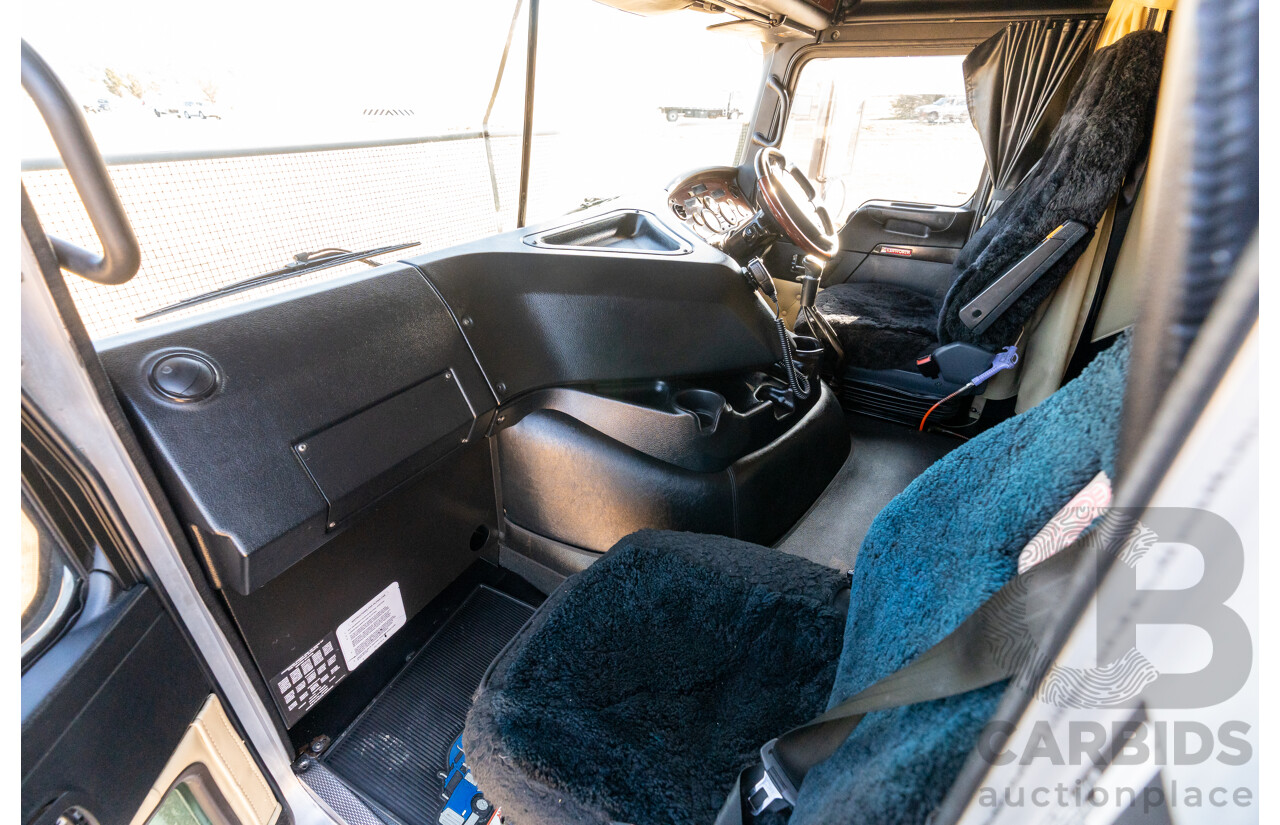 04/2013 Kenworth K200 6x4 Prime Mover 2d Cab Over Sleeper White Turbo Diesel ISX500 16.0L - 500HP