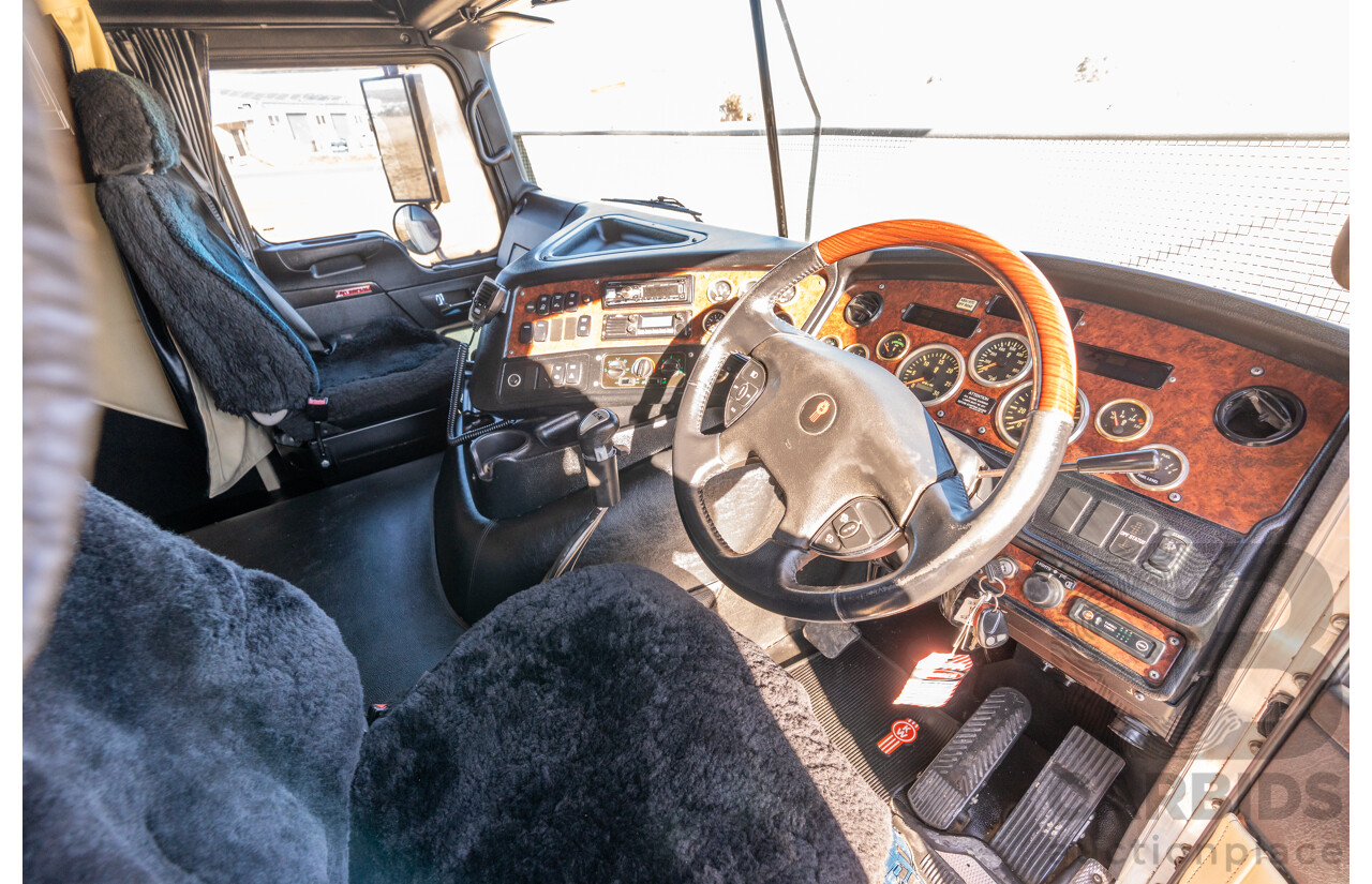 04/2013 Kenworth K200 6x4 Prime Mover 2d Cab Over Sleeper White Turbo Diesel ISX500 16.0L - 500HP