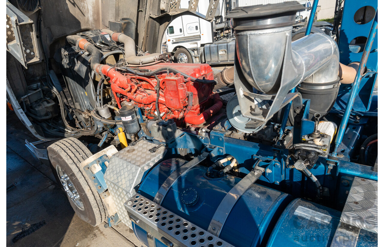 04/2013 Kenworth K200 6x4 Prime Mover 2d Cab Over Sleeper White Turbo Diesel ISX500 16.0L - 500HP