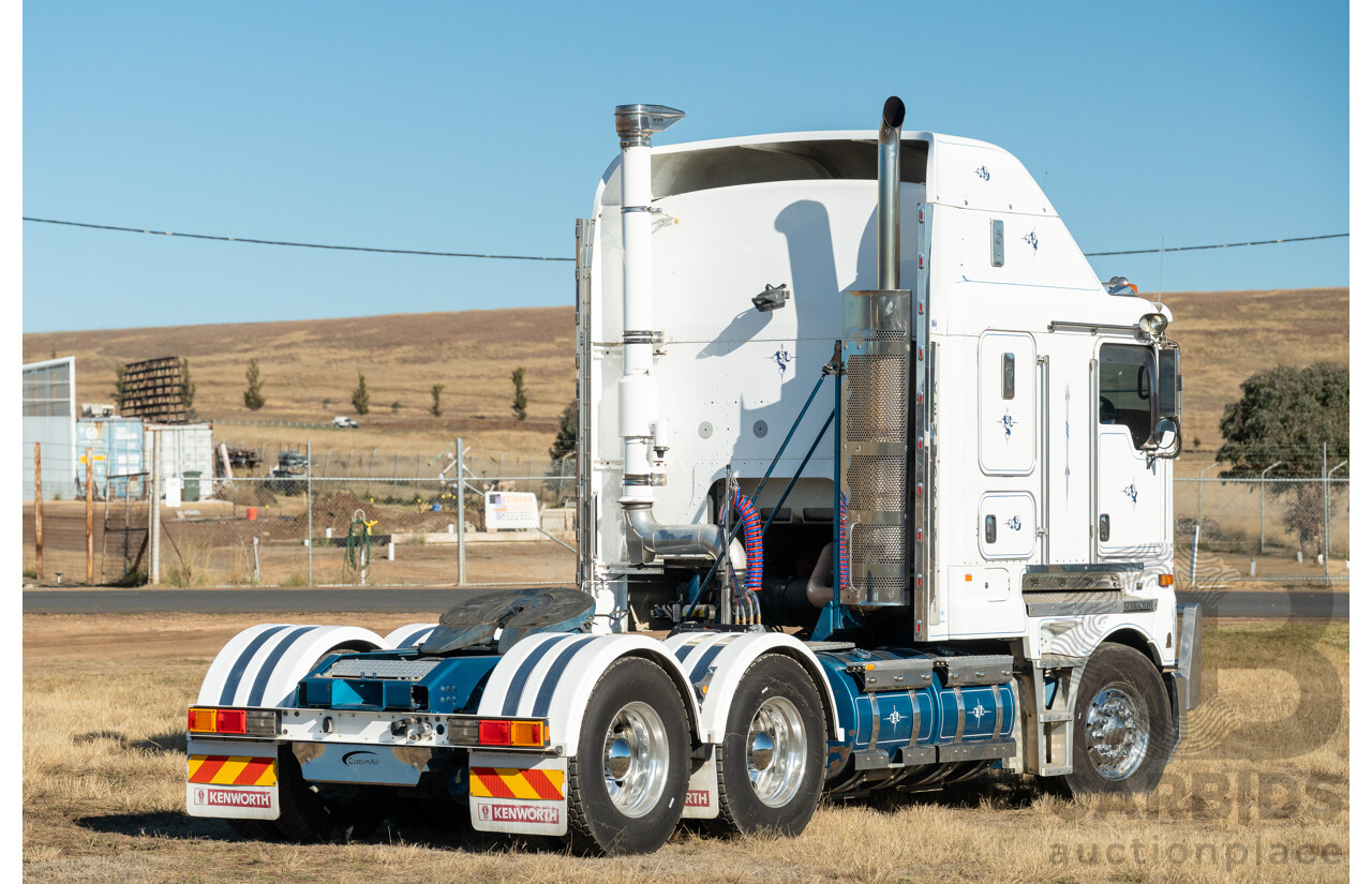 04/2013 Kenworth K200 6x4 Prime Mover 2d Cab Over Sleeper White Turbo Diesel ISX500 16.0L - 500HP