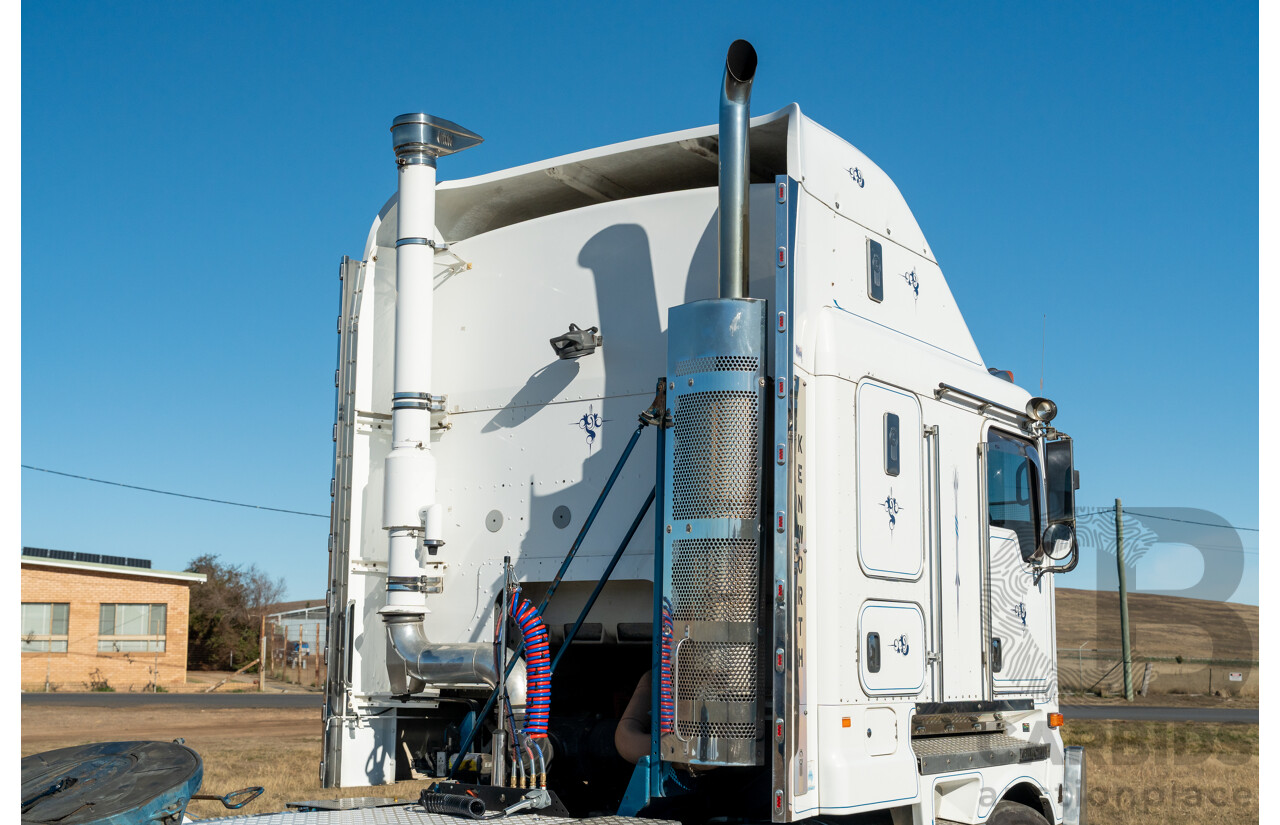 04/2013 Kenworth K200 6x4 Prime Mover 2d Cab Over Sleeper White Turbo Diesel ISX500 16.0L - 500HP