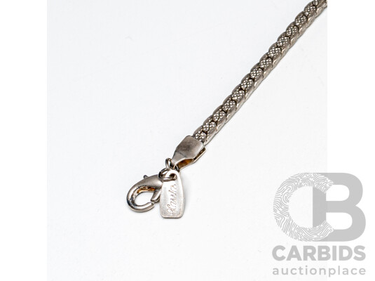 1660581 · Silver Tone Fancy Curb Chain. Length - 46cms